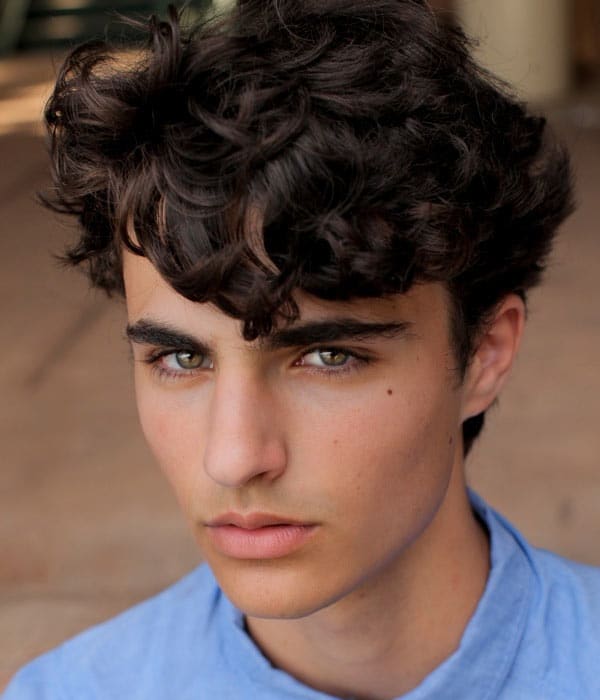 Cool Haircuts For Guys With Curly Hair