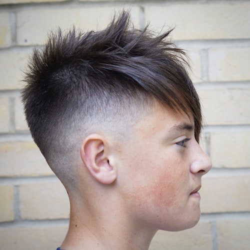 mobilebarberingacademy_clean skin fade and long front fringe