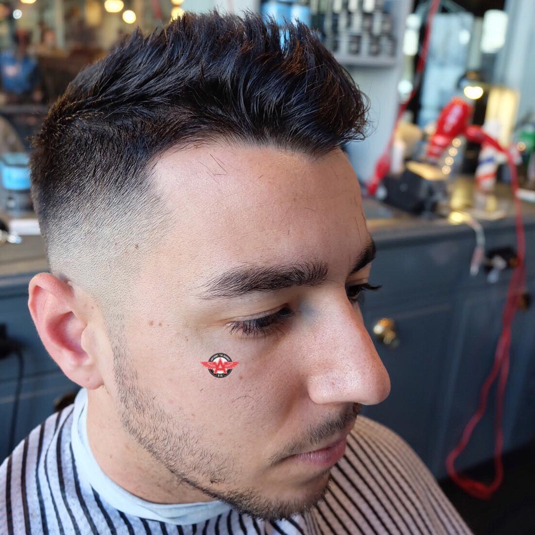 anthonythebarber916-short-spiky-mens-haircut