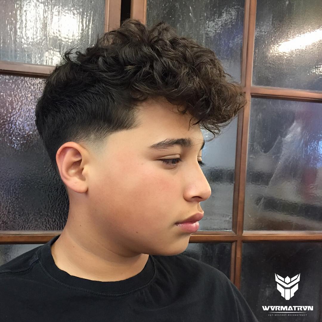 hailwormatron-curly-mens-haircut