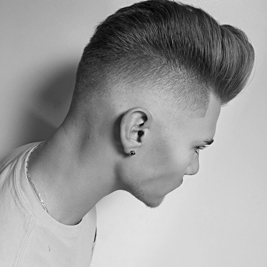 mikeyyyyyyy_-medium-mens-haircut-cool-hairstyle