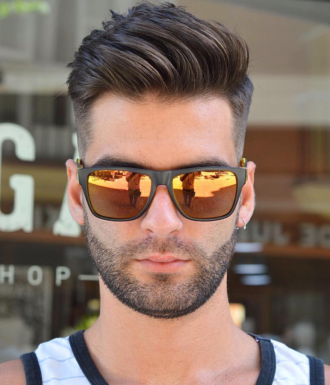 virogas-barber-medium-length-mens-haircut