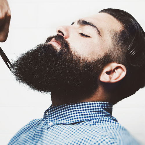 Beard-Trimming-