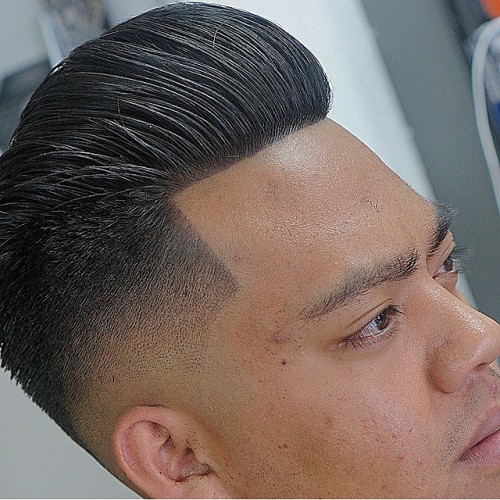 barbereddiejr faded pompadour