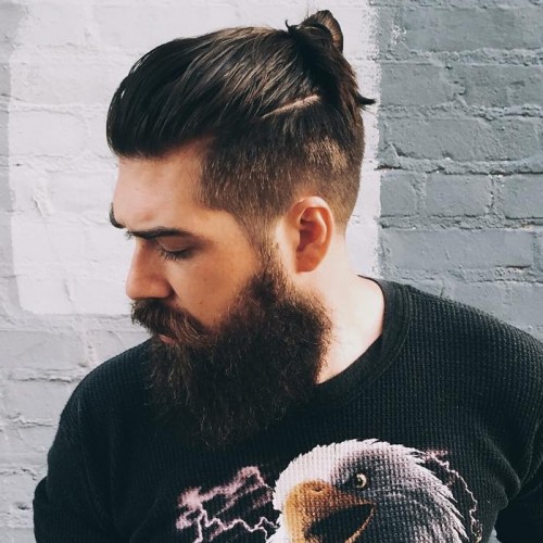 lane_toran_-man-bun-topknot-undercut