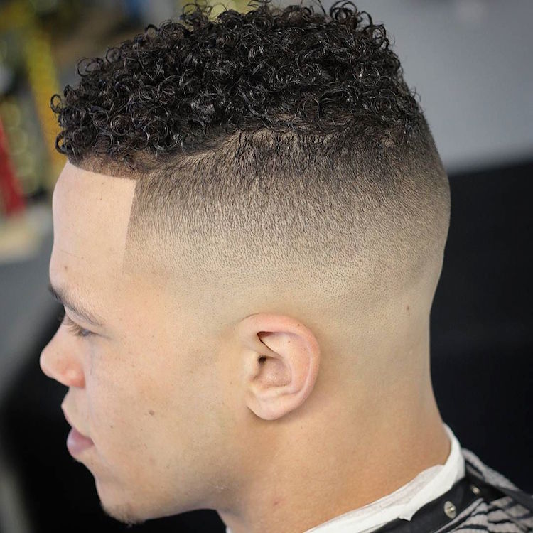 joelmasterbarber_and skin fade and natural curls