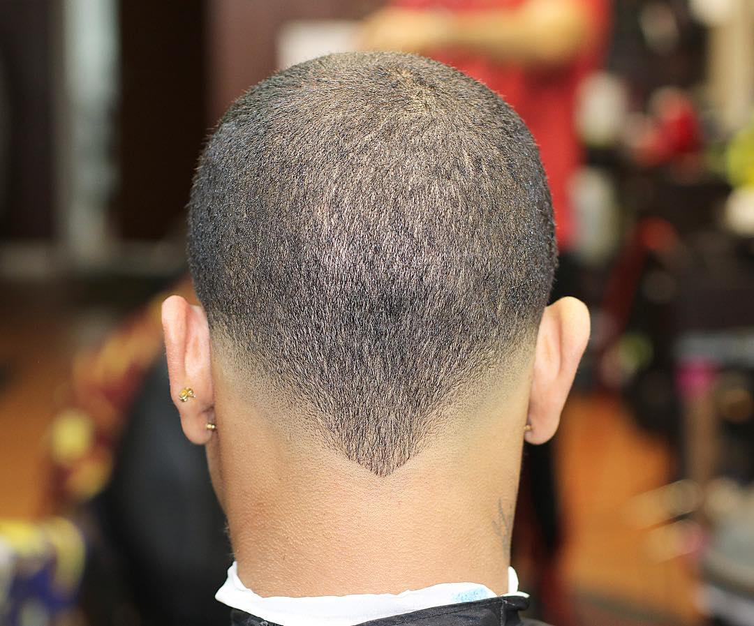carlosbarber__32_V-cut-fade-unique-short-haircuts-for-men