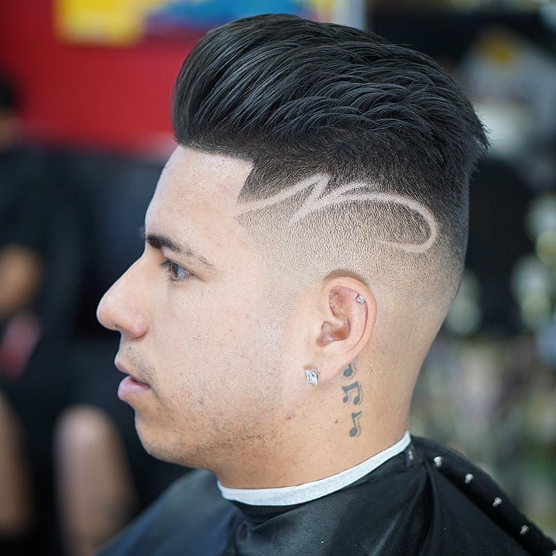 edwardklipperhands-Bald-fade-undercut-with-a-small-design