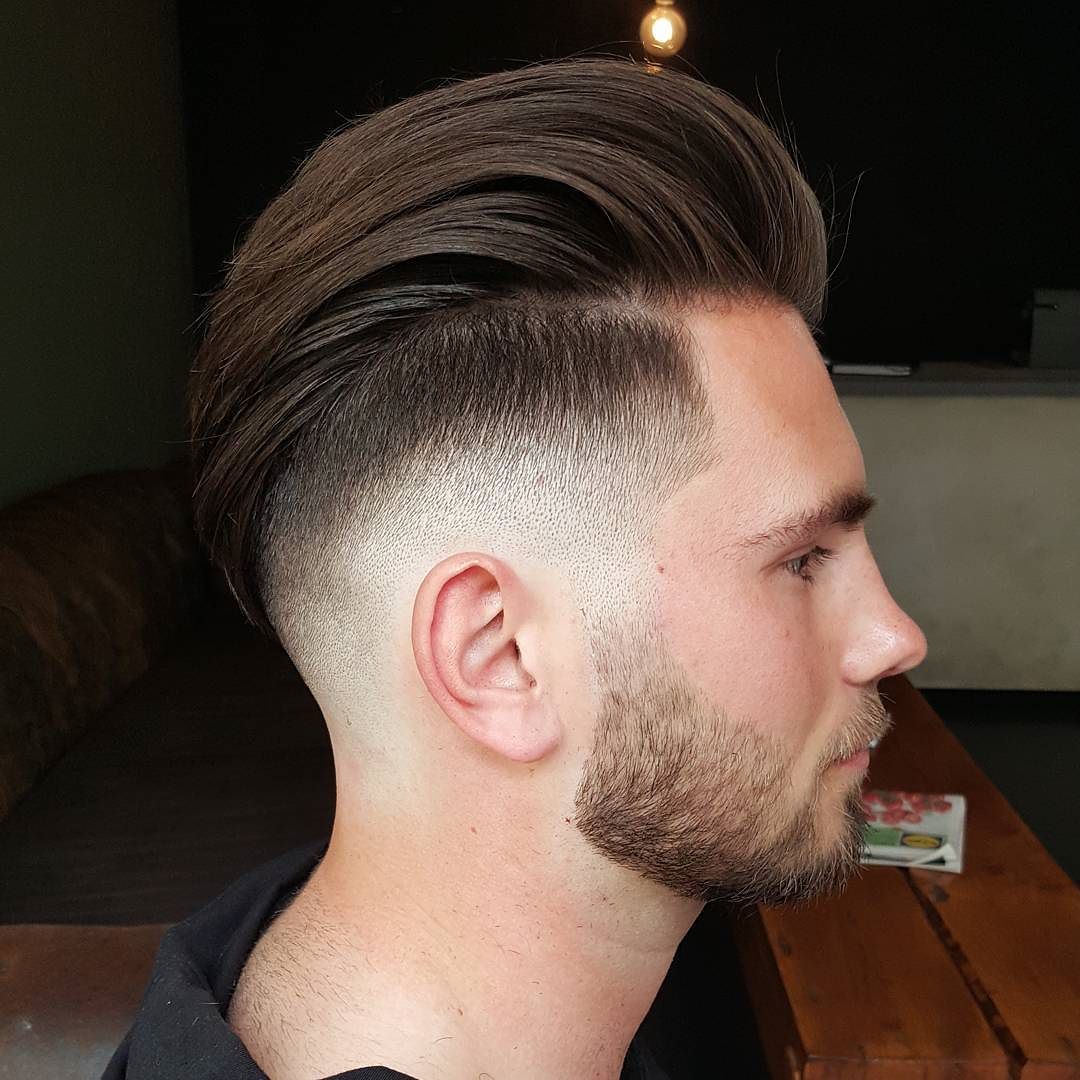 barber_djirlauw-long-hair-men-slicked-back-low-taper