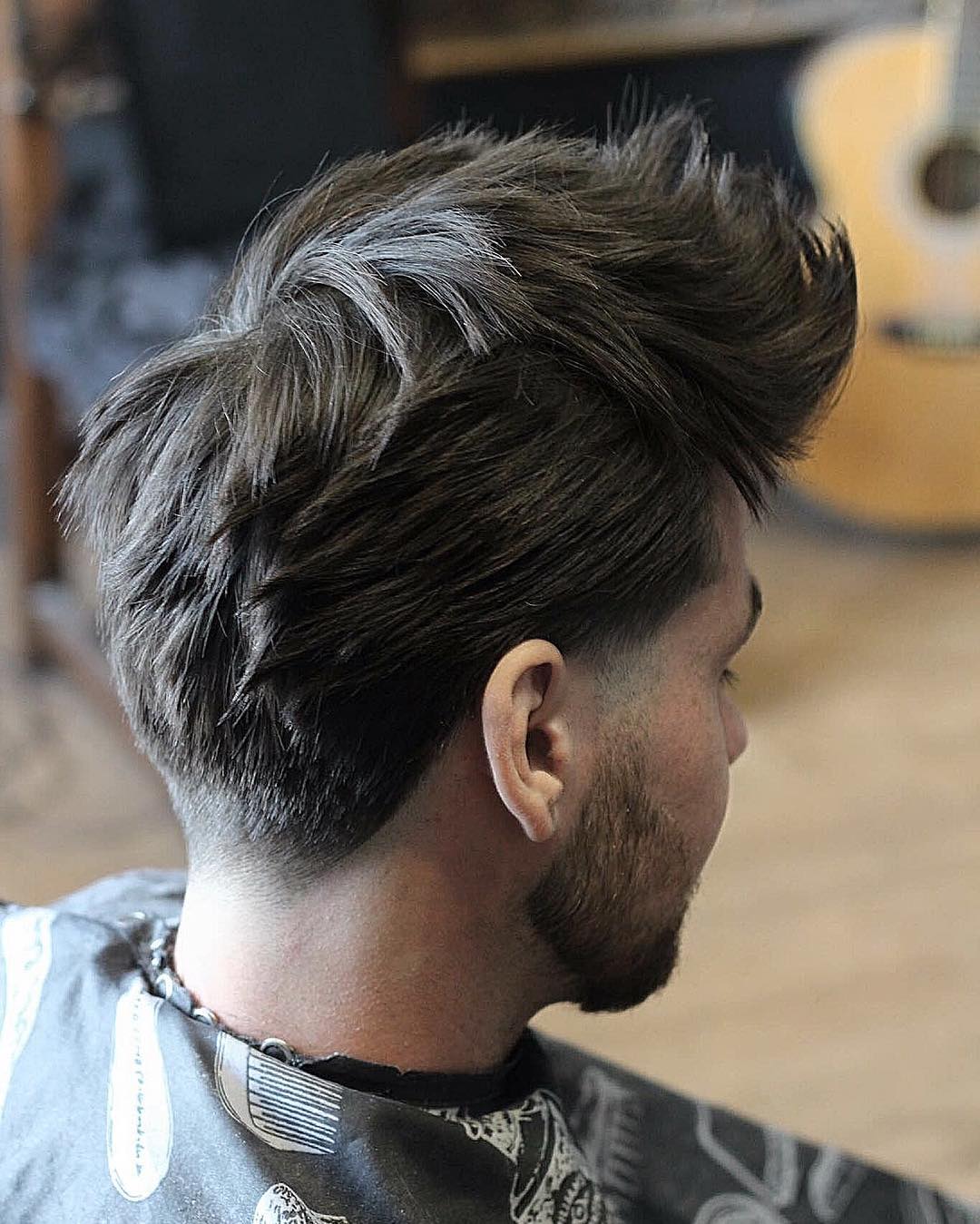 conortaaffehair-Textured Spikey Hair From the Back