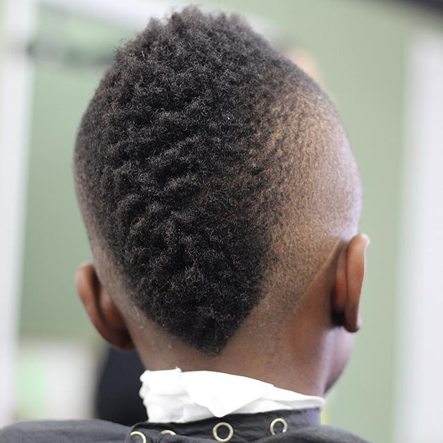 fameorglory Vcut frohawk