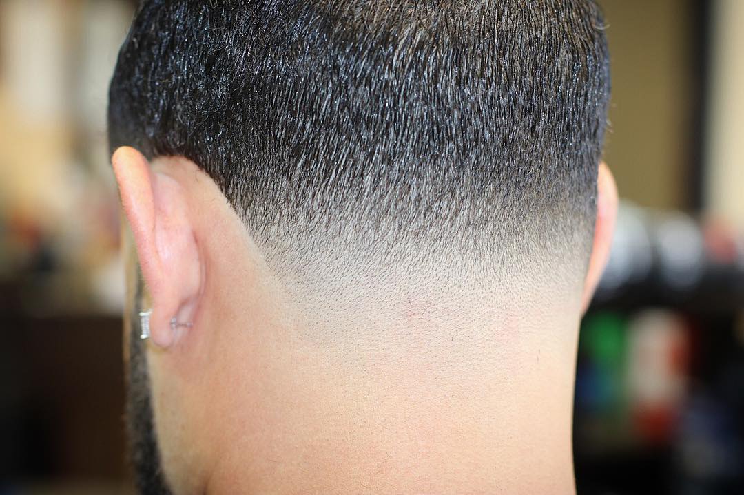 carlosbarber_32-low-fade-neck-taper-new-hairstyles-for-men