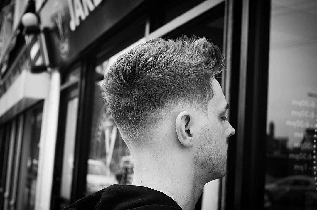 jakes_barber_shop-textured-short-haircut-men-drop-fade