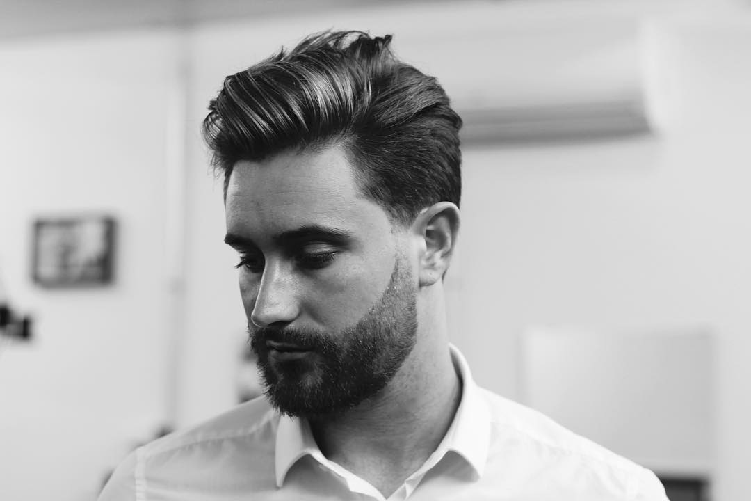 Cool classic mens haircut for thick hair in medium length with disconnected beard