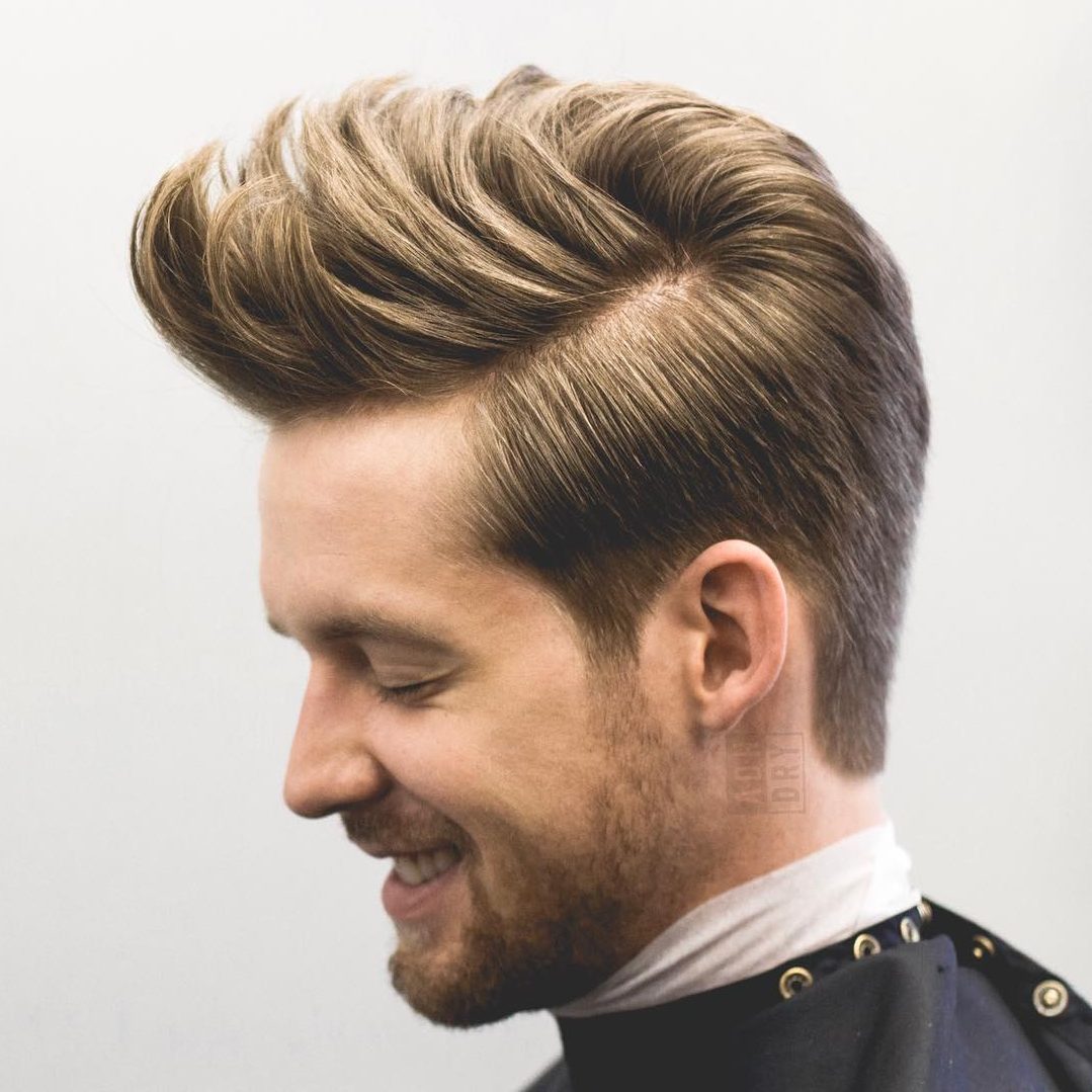 Blow-dried Side Part Men's Hairstyle