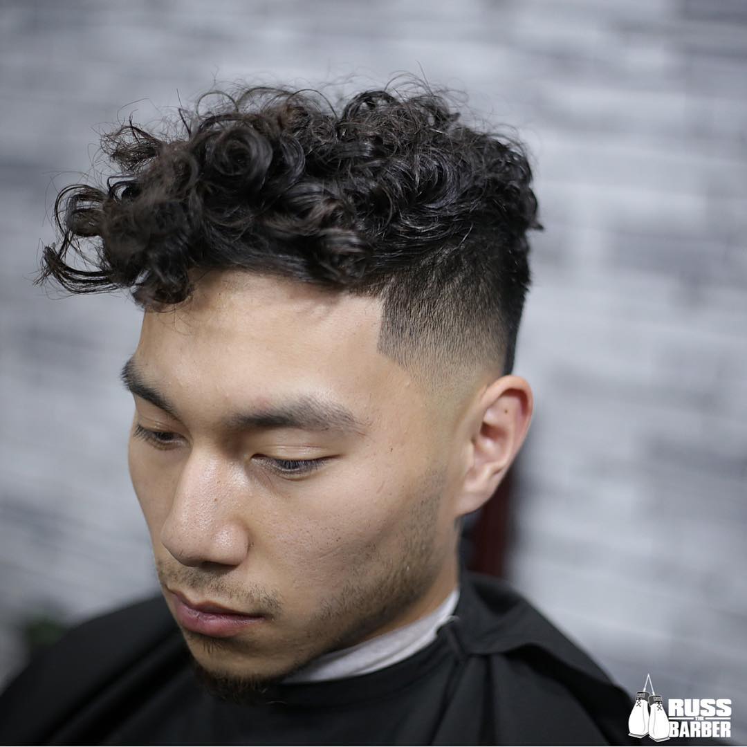 Korean Men Curly Hairstyle - Wavy Haircut