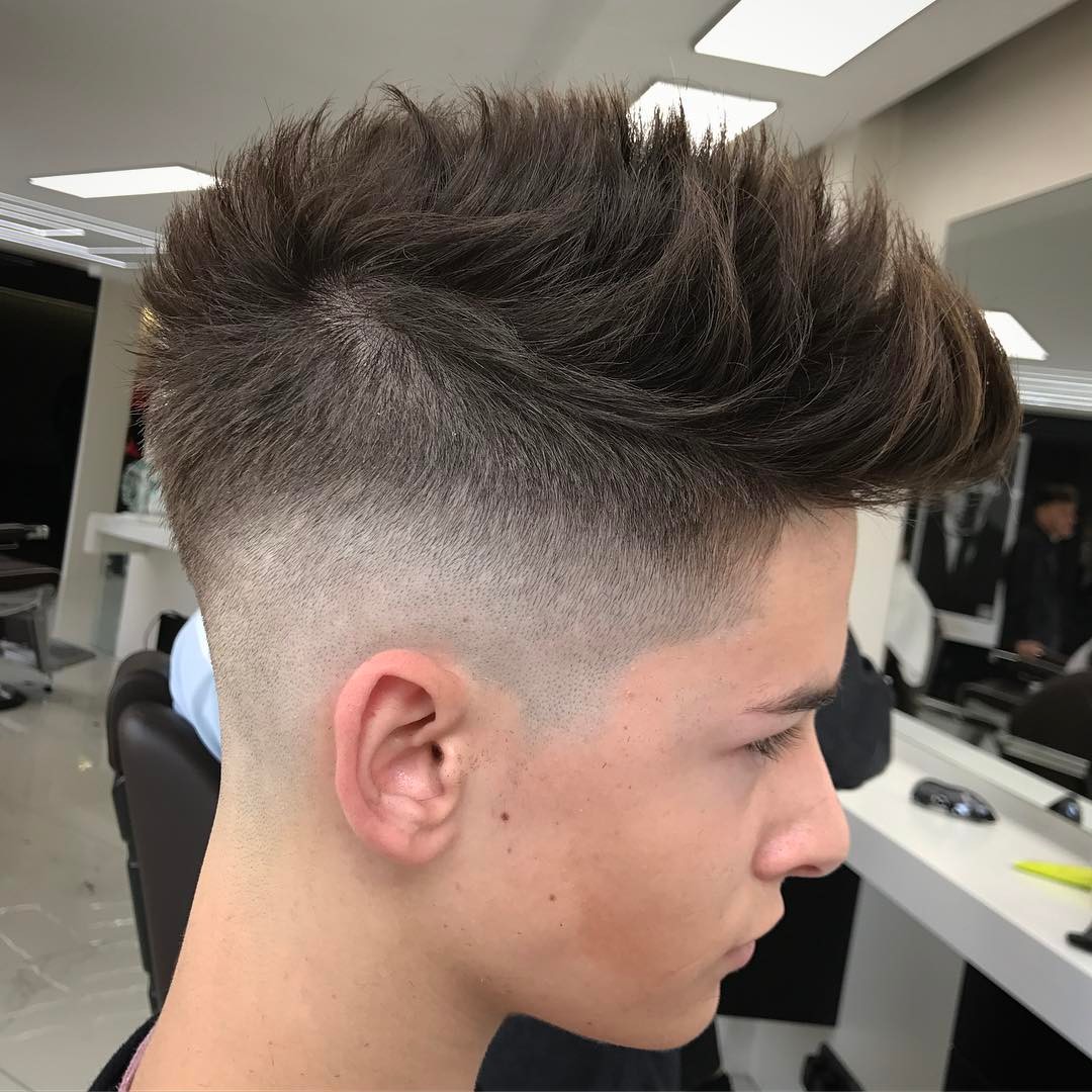 44 Haircuts for Men with Thick Hair (Short + Medium) 44 Haircuts for Men with Thick Hair (Short + Medium)