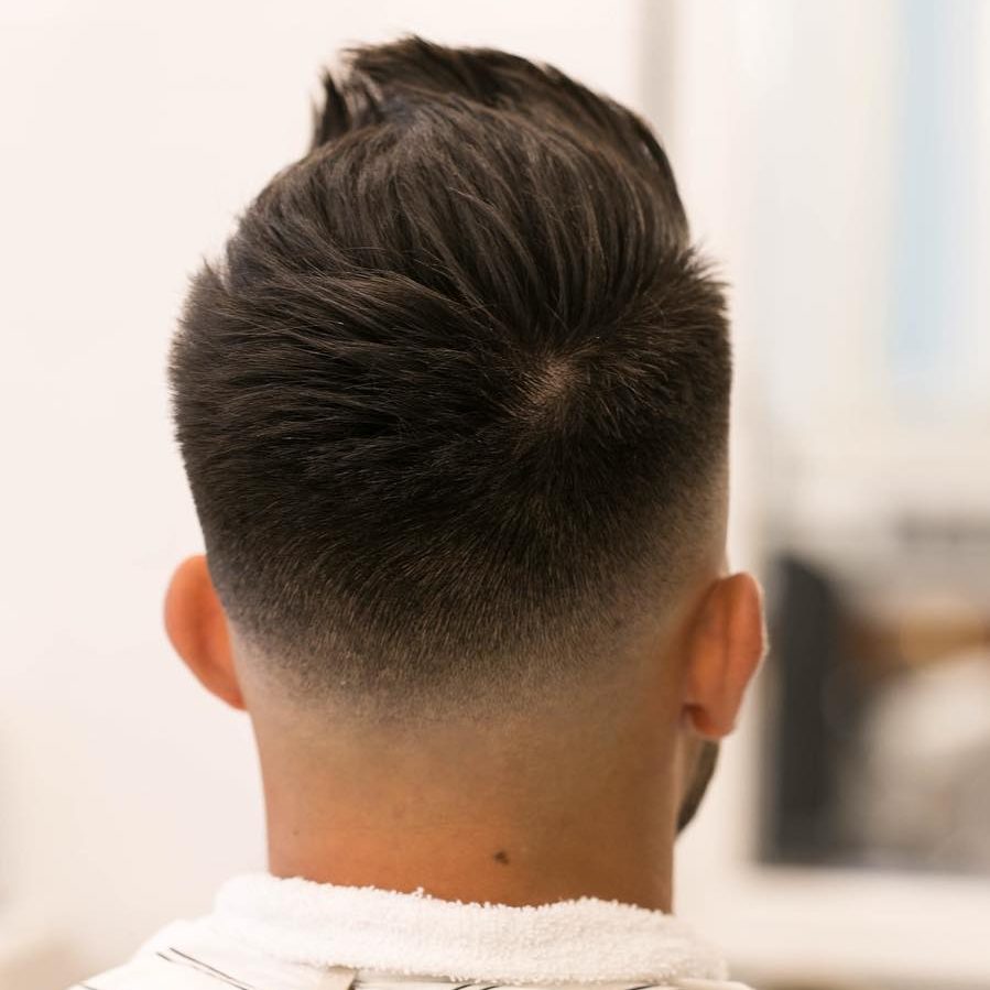  أفضل قصات الشعر Jovanrfigueroa-short-hairstyles-for-men-2018-spiky-quiff-e1512083309114