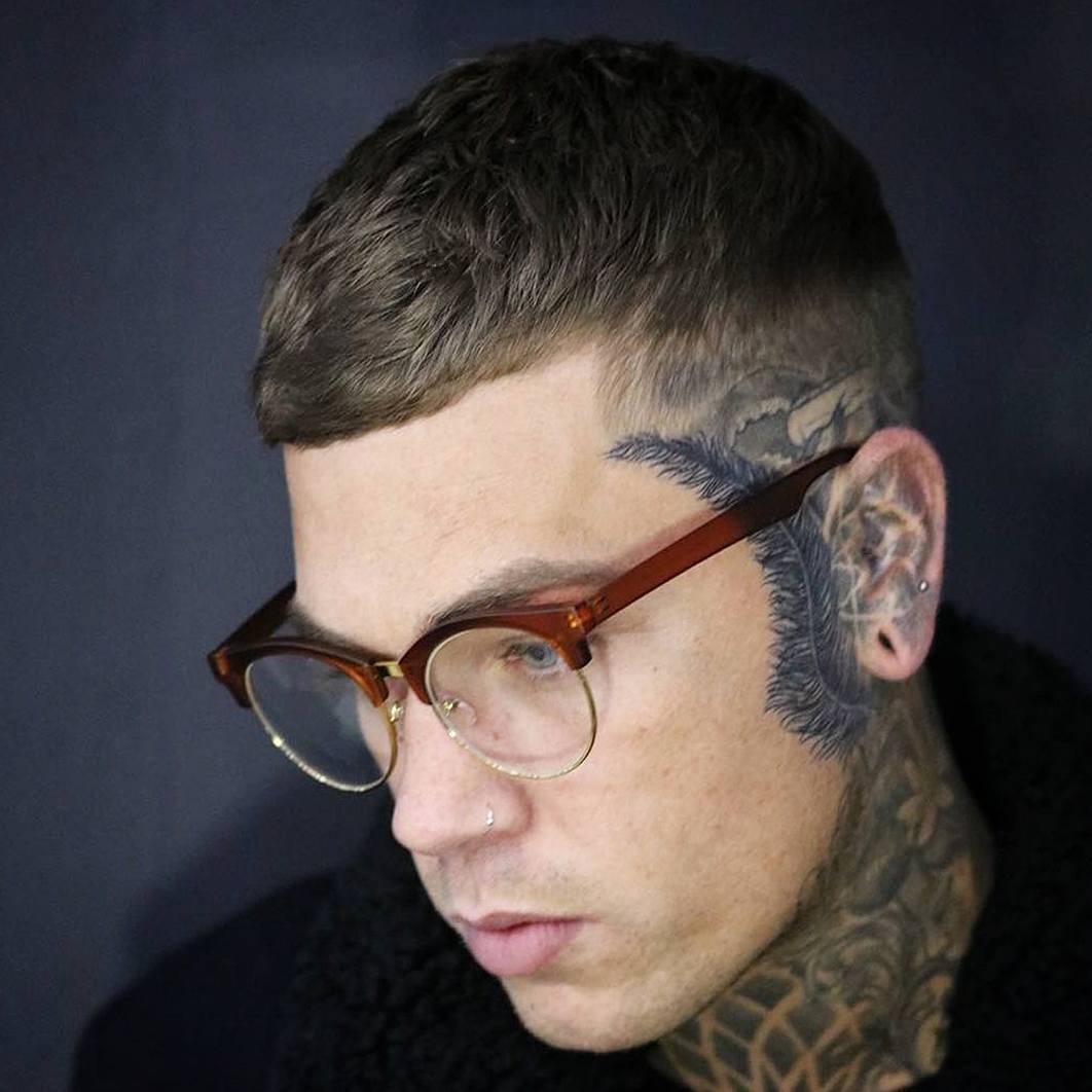 14 Cool Hairstyles for Men With Glasses Top Examples