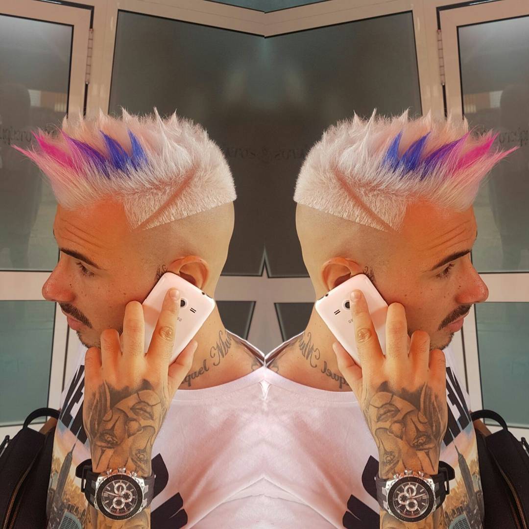 velascopeluqueros spiky mens hairstyle with color pink blue