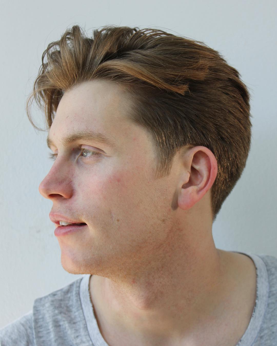 Medium length tapered haircut for men