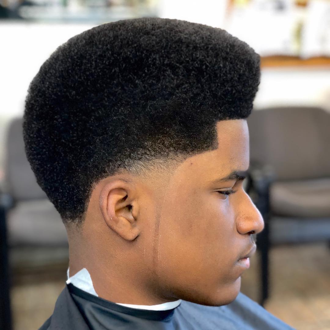 Corte De Pelo Afro Moderno Para Hombres