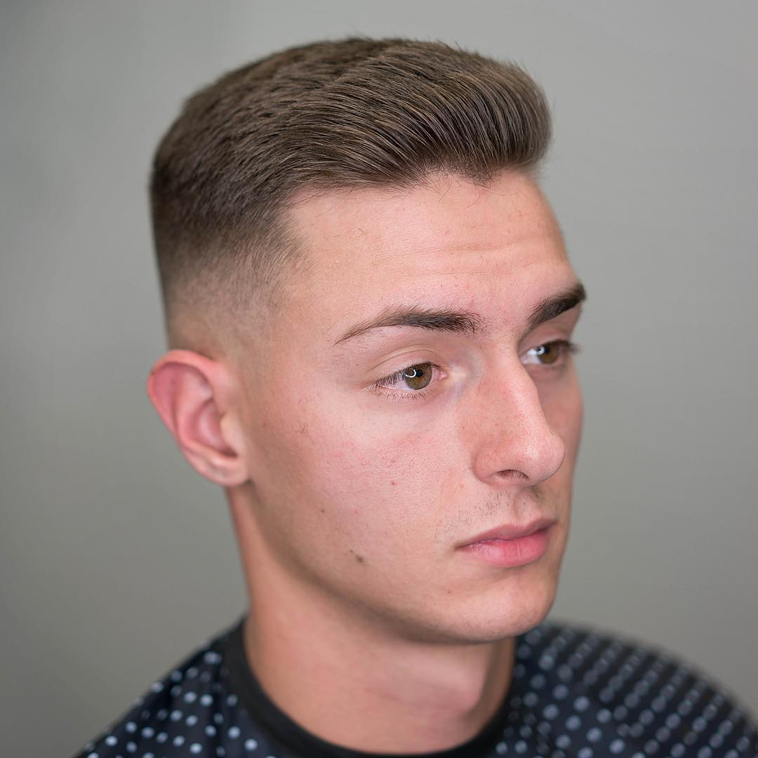 classic short haircut for guys with mid fade
