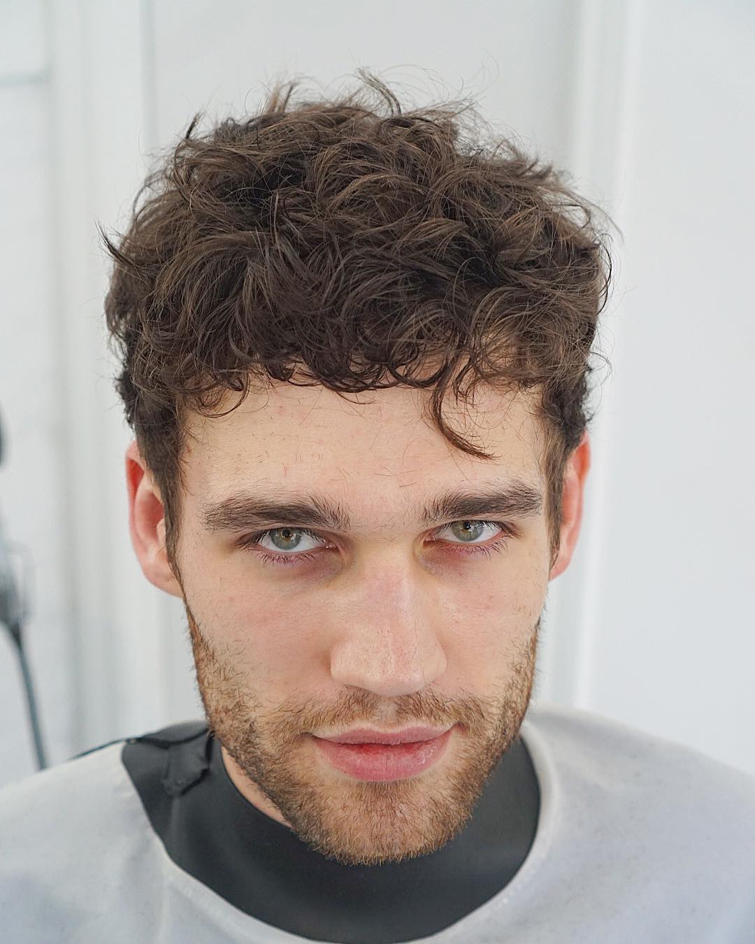 24+ Medium Length Mens Hairstyles Curly Hair, New Concept!