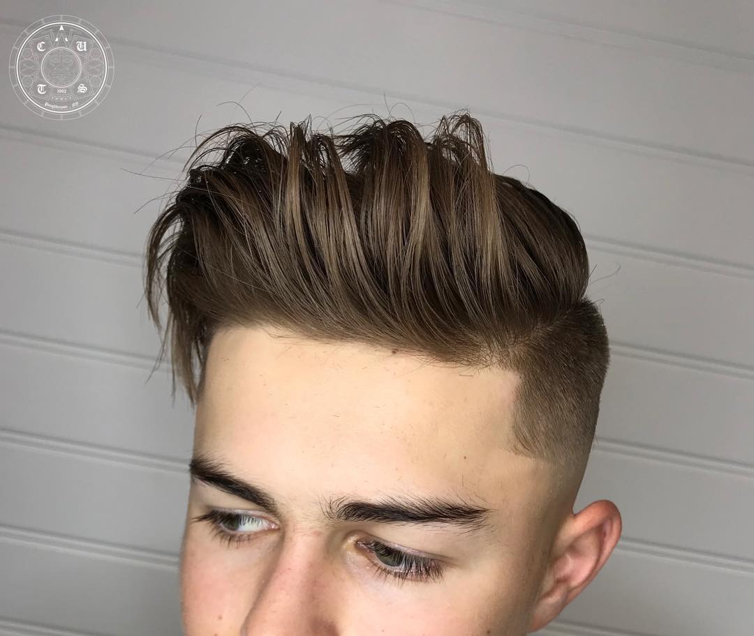 23 Best Short Haircuts for Teen Boys in 2023  Child Insider