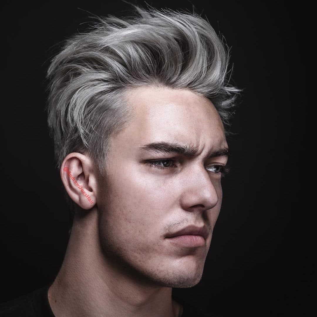 Peinado Pompadour moderno para hombres