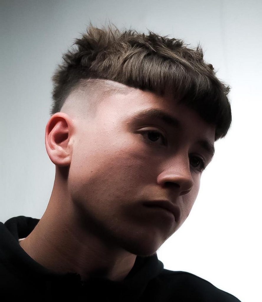 50 Superior Hairstyles and Haircuts for Teenage Guys in 2023