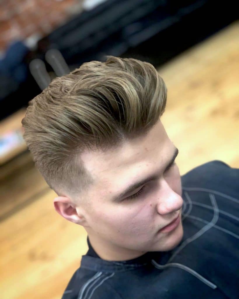 ¿qué es un corte de pelo quiff?