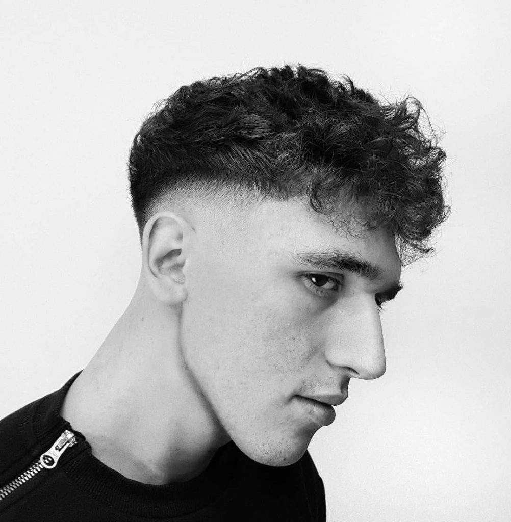 low fade haircuts for medium curly hair