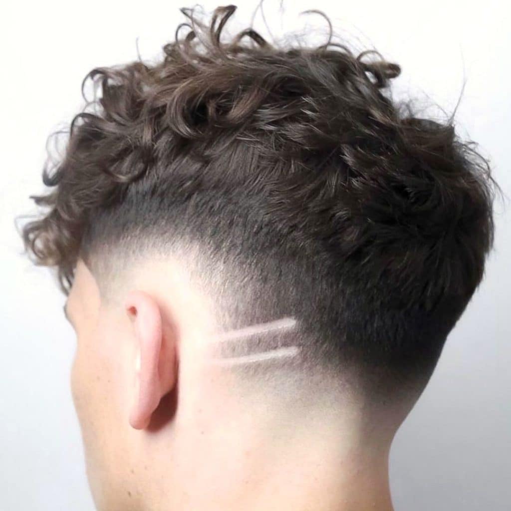 40+ Curly Hairstyles For Men: 2021 Trends