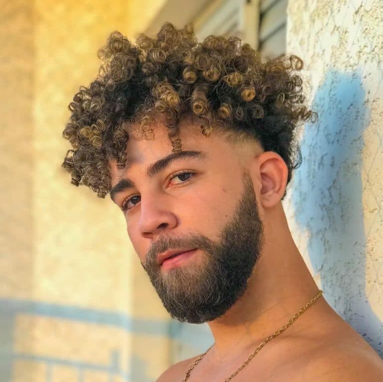 40+ Curly Hairstyles For Men 2023 Trends