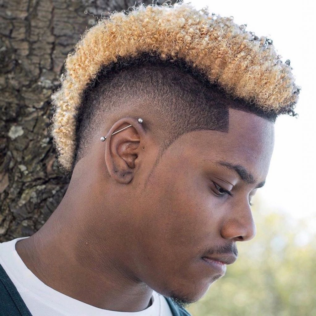 35 Fade Haircuts For Black Men 2021 Trends Any mens hairstyle with gradual transition from shorter to longer hairs is formerly known as fade cut. 35 fade haircuts for black men 2021