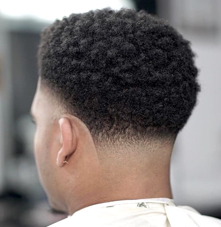 Featured image of post Haircut Fade Black Male : Characterized by a sophisticated finish where gradual hair length tapers off, an impressive hairstyle is achieved through skill and patience.