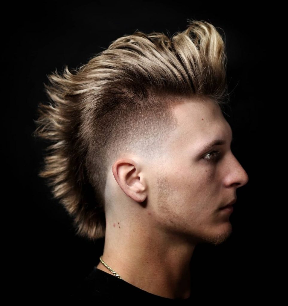 39 Men's Medium Haircuts: New + Trendy For 2023