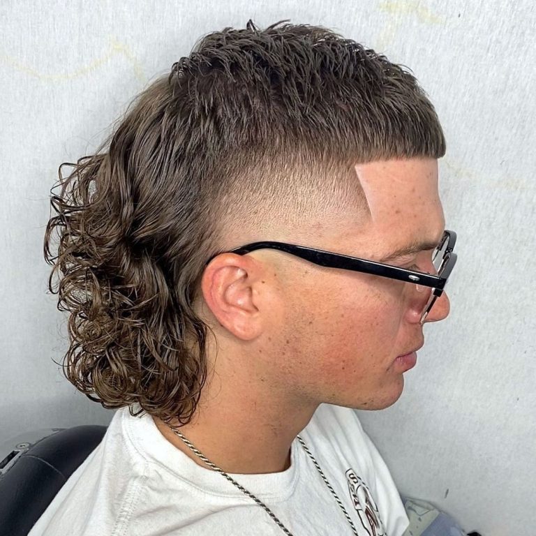 Curly mullet hairstyles
