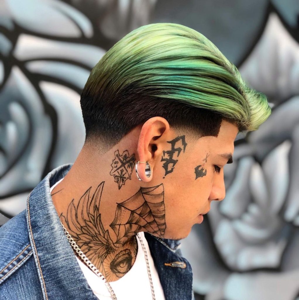 Green highlights for men