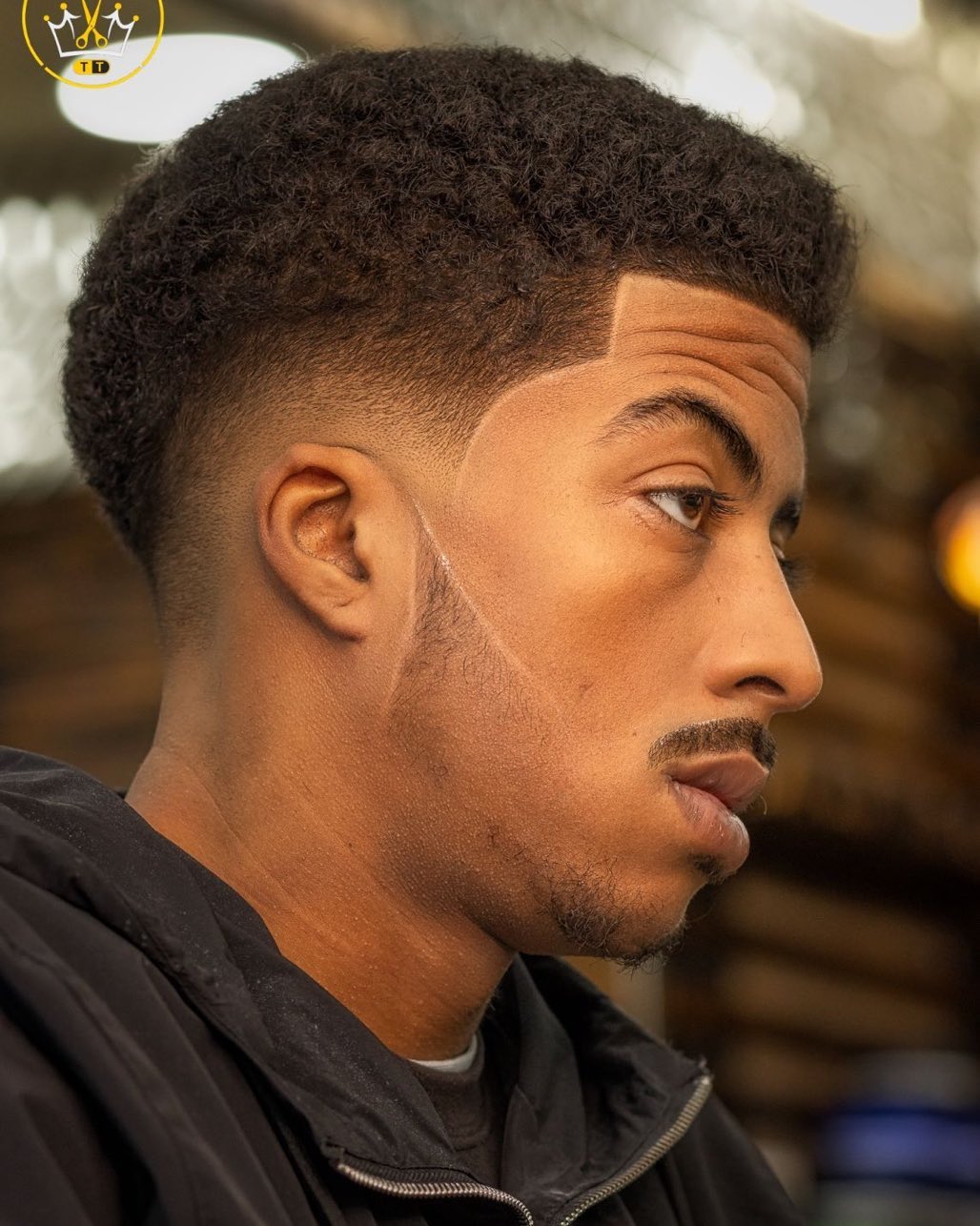 Black men's short haircuts with low fade
